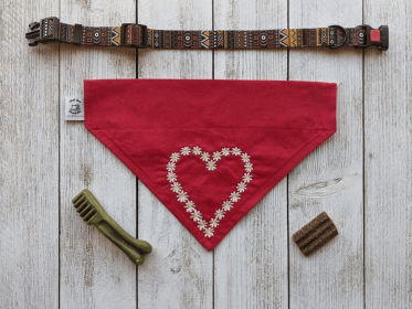 Embroidered Print - Traditional Tie-Around Dog Bandana (Print Design: Flower Heart, size: medium)