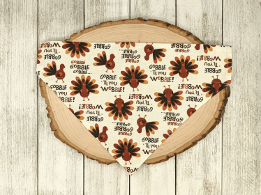 Over-The-Collar Dog Bandana (Print Design: Gobble Til You Wobble! Fall Print, size: large)