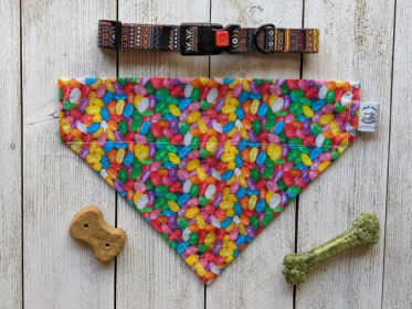 Over-The-Collar Dog Bandana (Print Design: Jelly Beans, size: small)