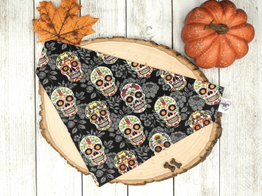 Over-The-Collar Dog Bandana (Print Design: Skulls Dia De Los Muertos Print, size: small)