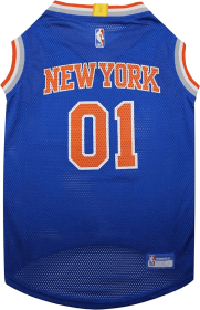 New York Knicks Basketball Mesh Jersey (size: MD)