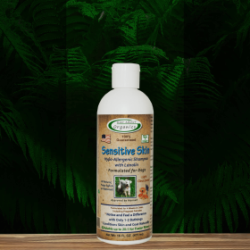 Dog Sensitive Skin Hypo-Allergenic Shampoo (size: 16oz)